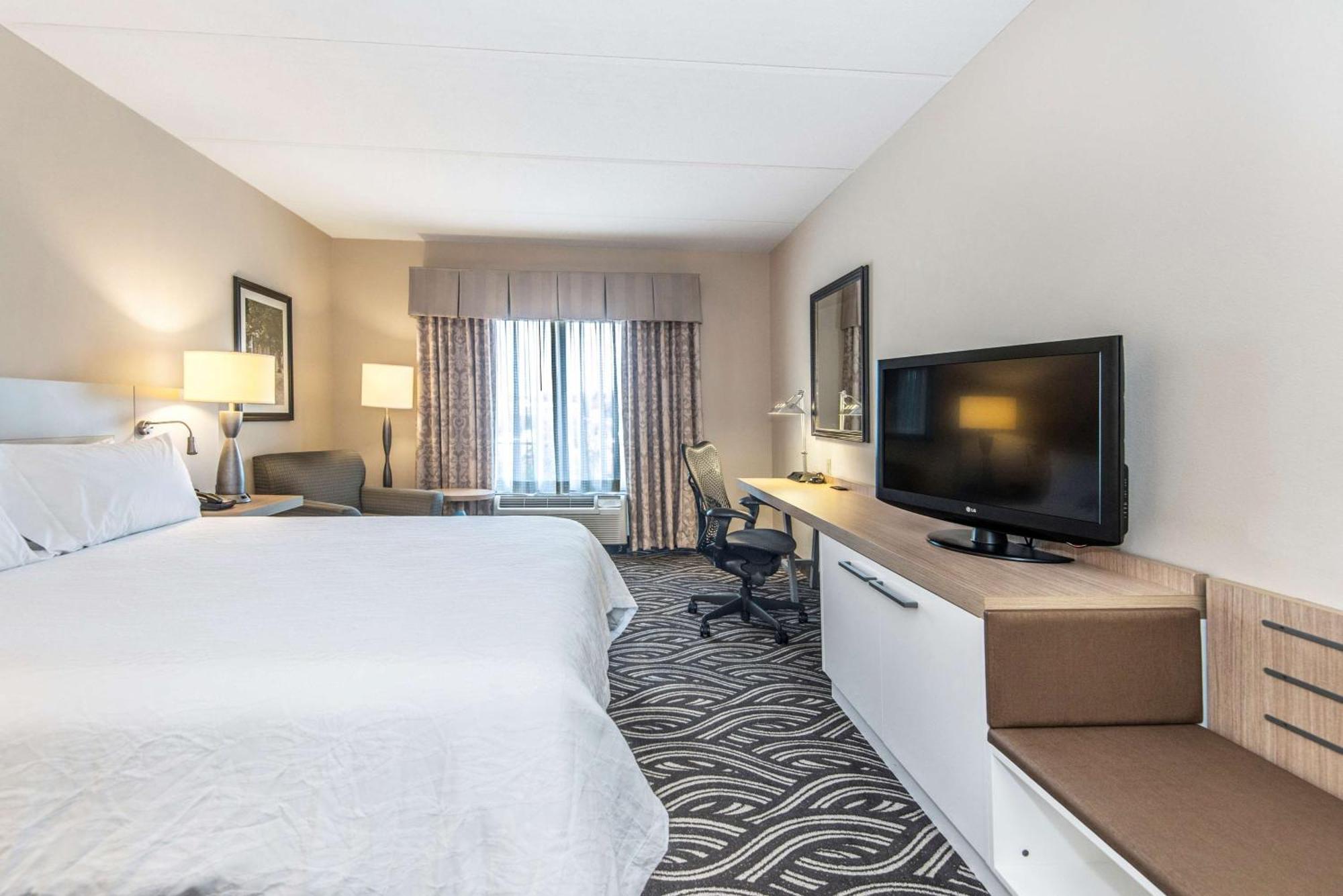 Hilton Garden Inn Charleston Airport Bagian luar foto