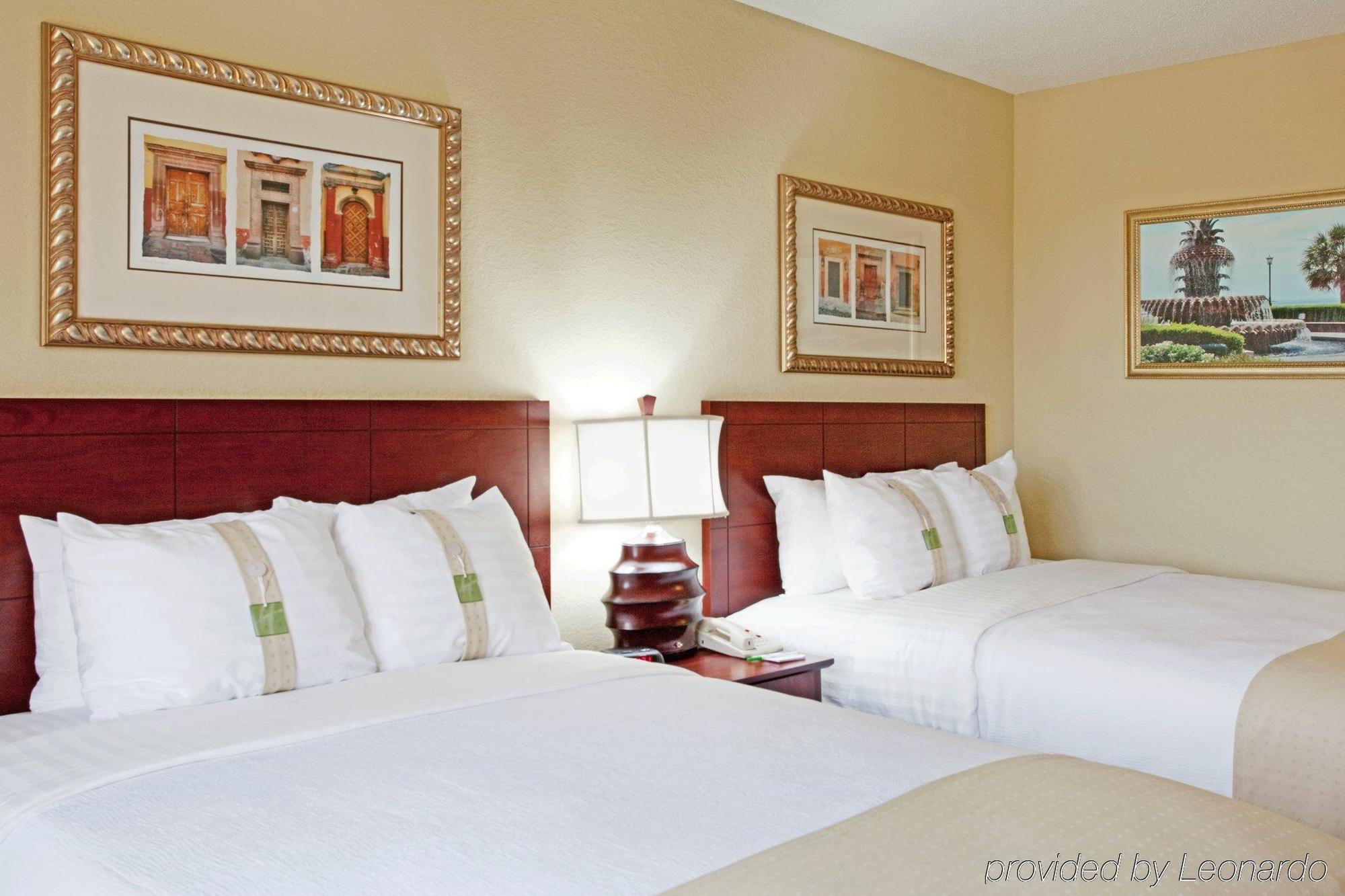 Hilton Garden Inn Charleston Airport North Charleston Bagian luar foto