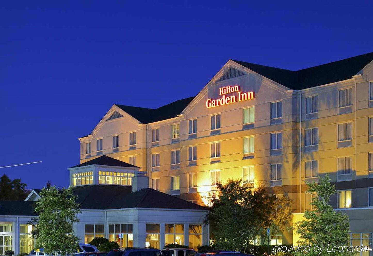 Hilton Garden Inn Charleston Airport Bagian luar foto