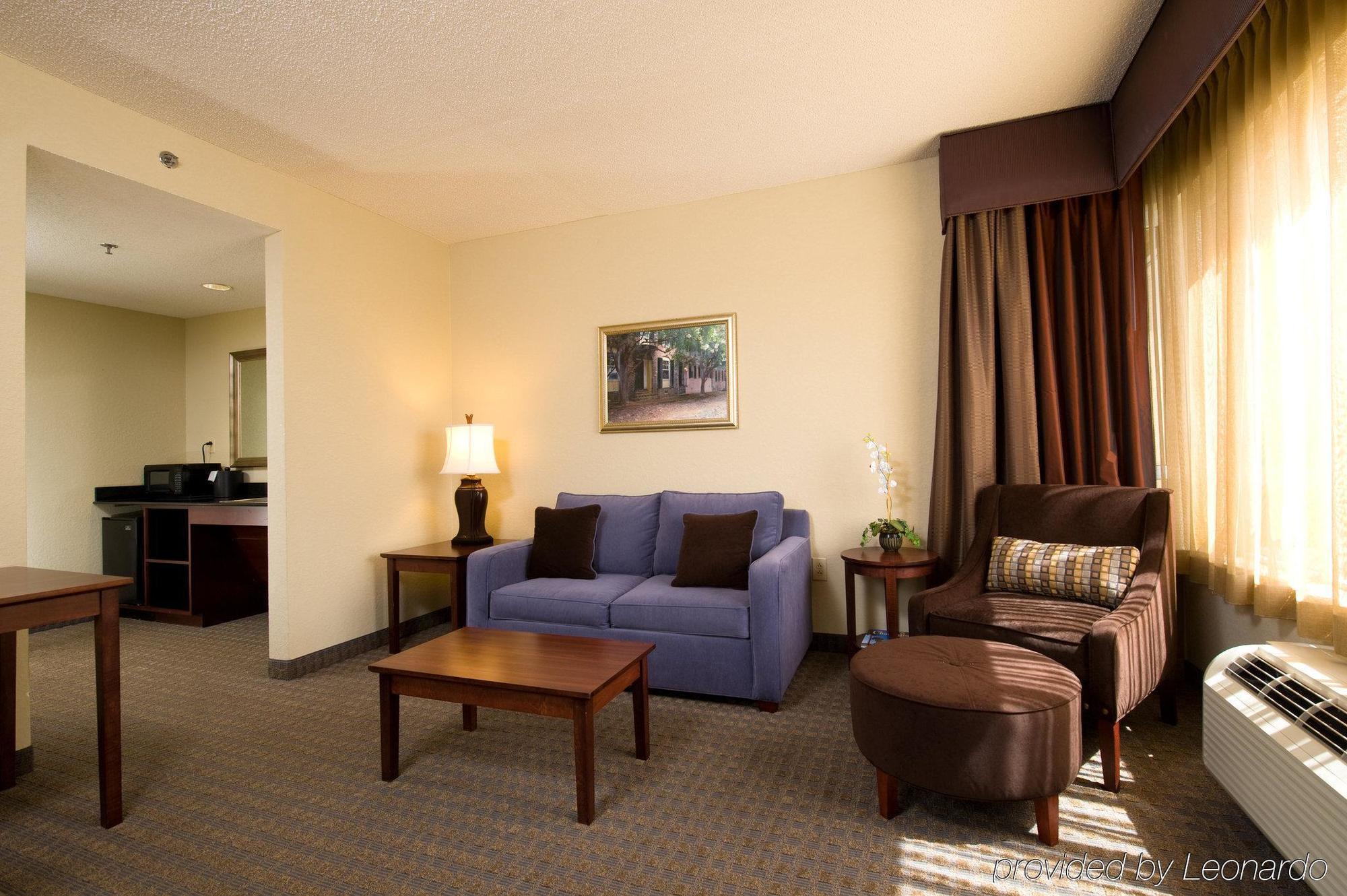 Hilton Garden Inn Charleston Airport Bagian luar foto