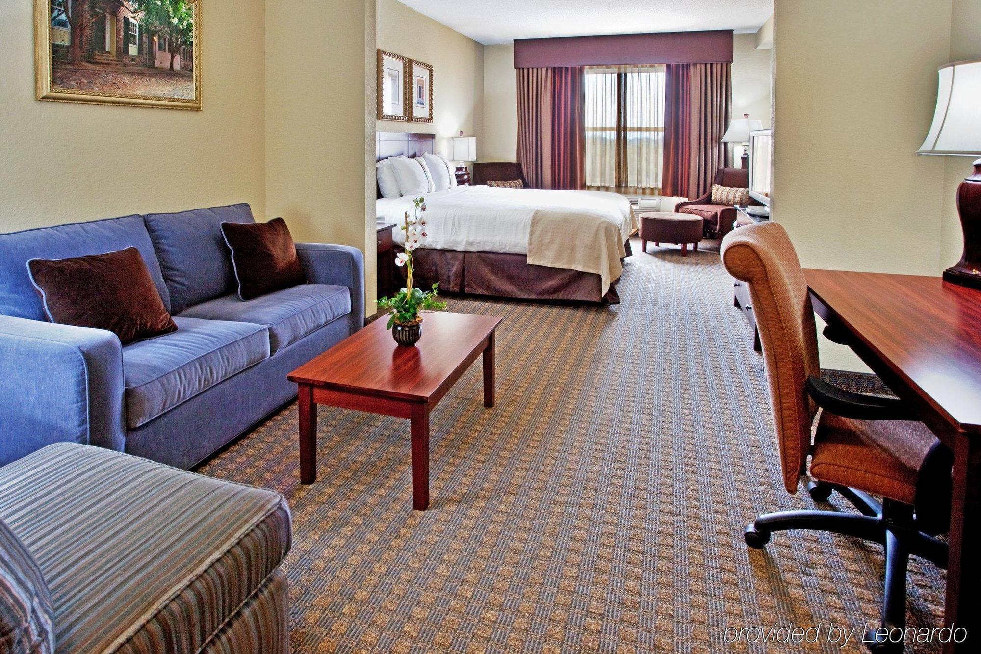 Hilton Garden Inn Charleston Airport Bagian luar foto